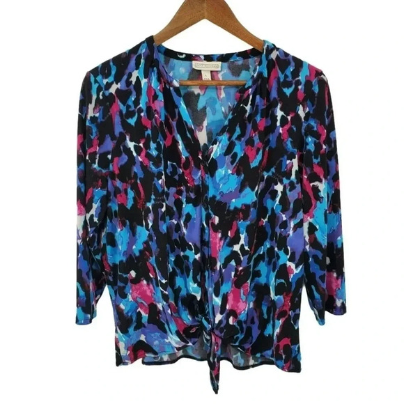 Dana Buchman Women’s Multicolored button up, tie knot blouse - Picture 1 of 8